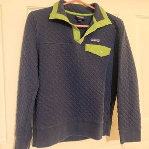 Patagonia Women's Organic Cotton Quilt Snap-T Pullover (size small)